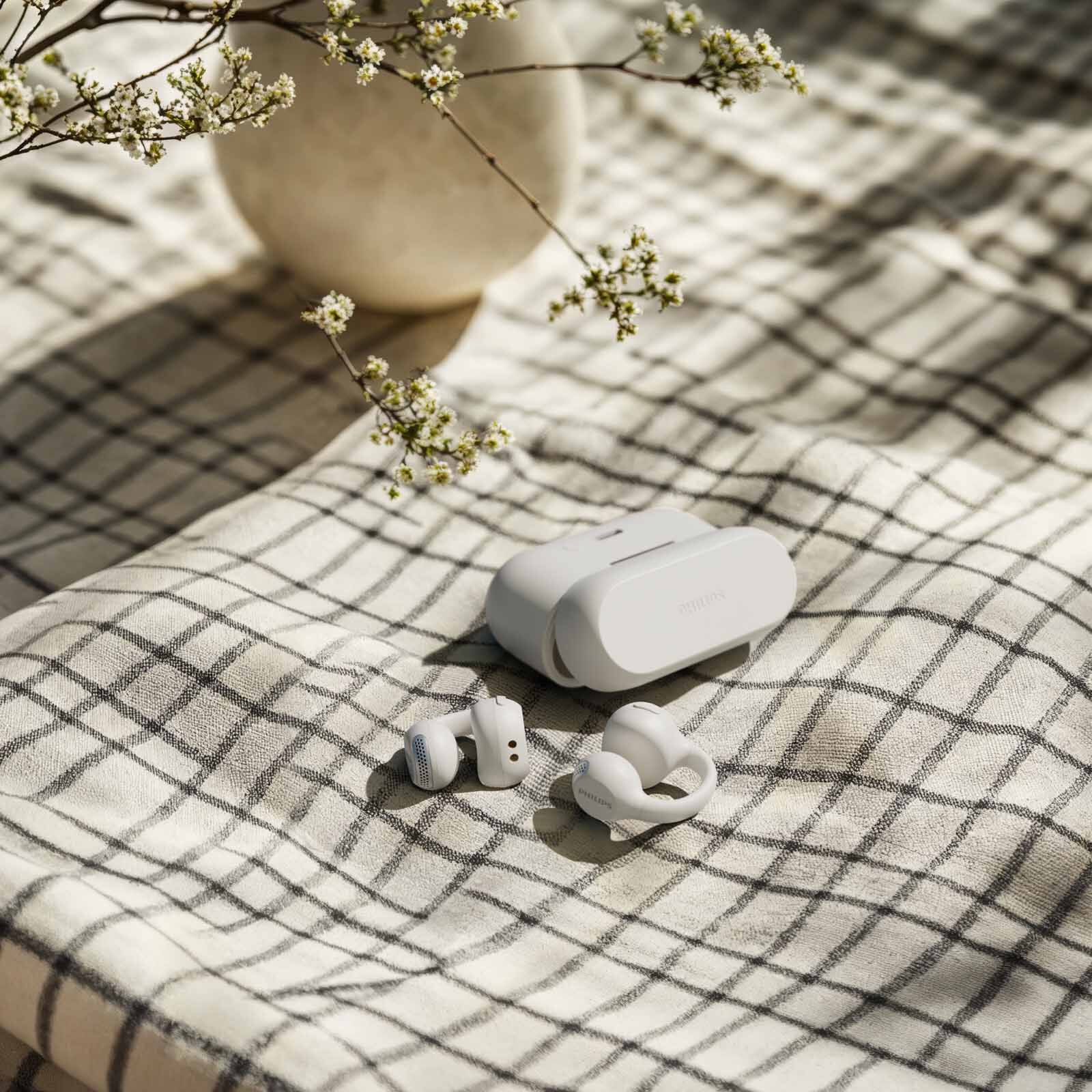 PHILIPS Open-ear True Wireless Earloop Design Earbuds White TAQ2000WT/97-image 9