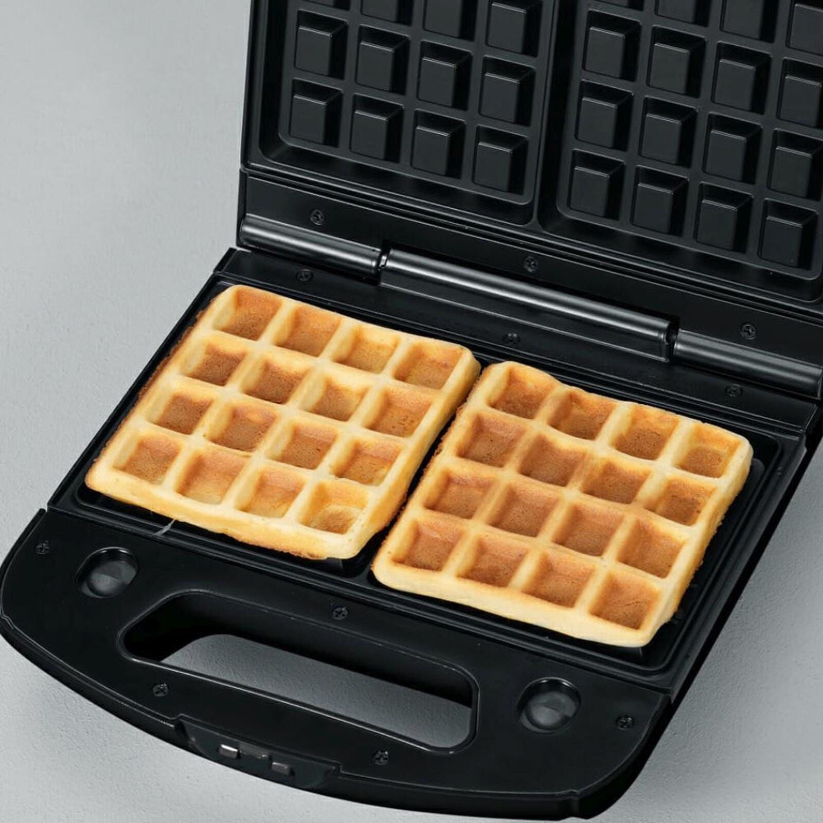SEVERIN Sandwich Toaster With Grill Plates SA2968-image 2