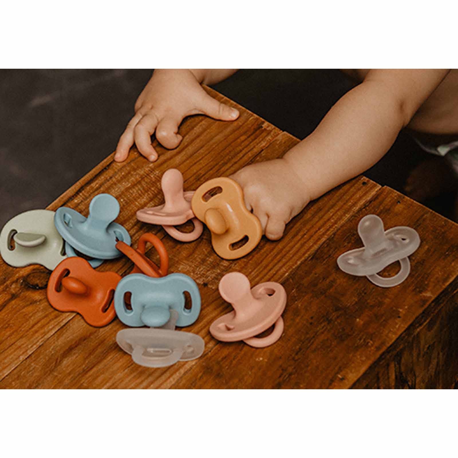 SUAVINEX All Silicone Soother With Sx Pro Physiological Teat 6-18m - Colour Essence Mustard (online) SMOOTHIE ULTRA LIGHT-image 3