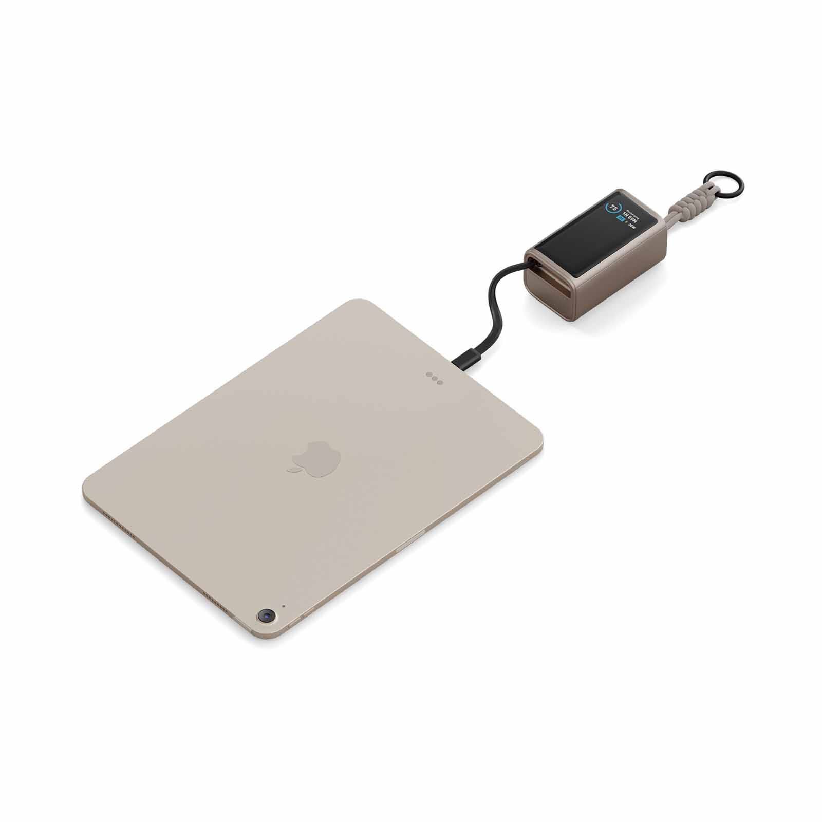 ENERGEA Compac Arc 45, 10000mah Powerbank With Built In 70cm Usb-c Cable Pd45w - Gold CP45-ARC10K-GLD-image 3