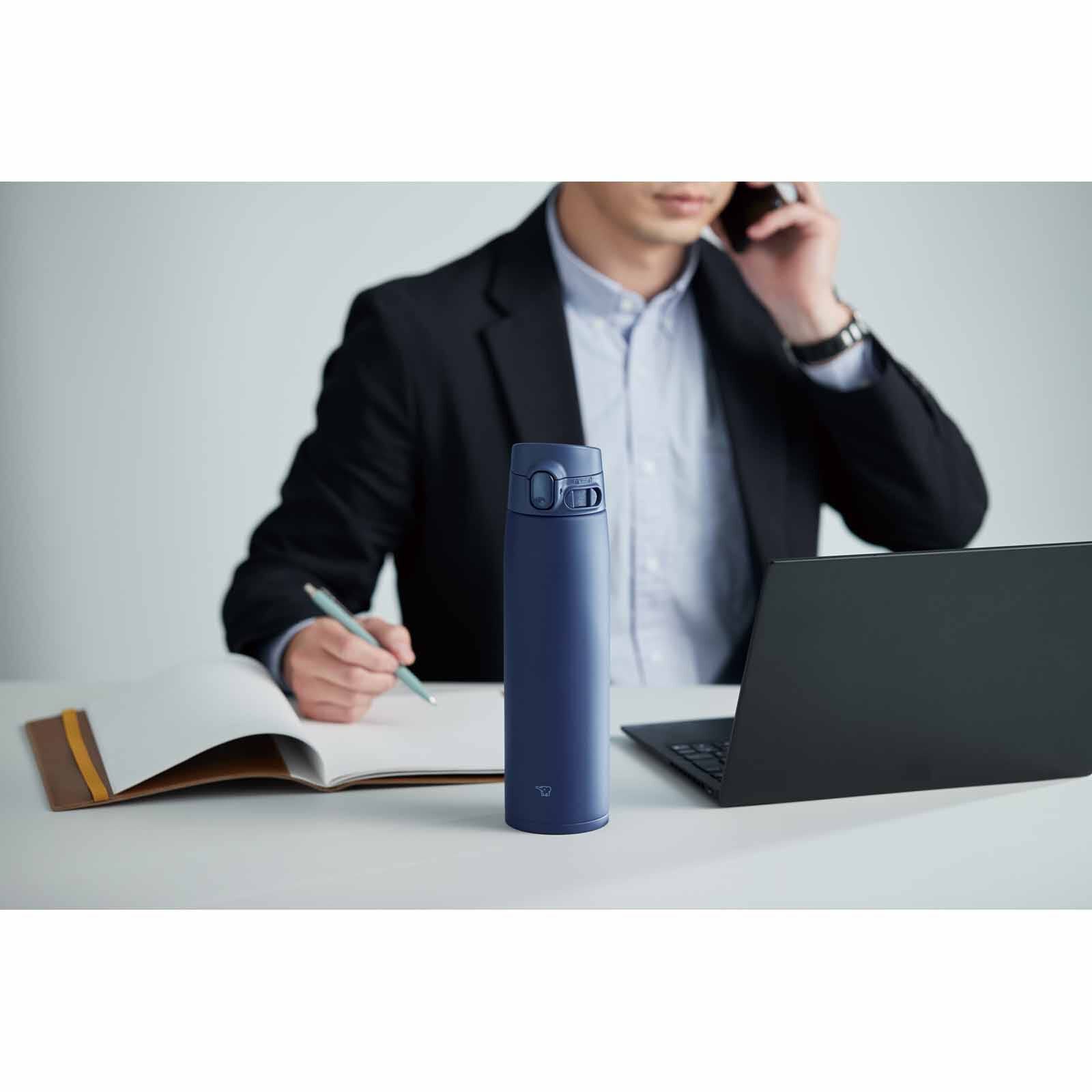 ZOJIRUSHI 0.72l One Touch Flip-open Bottle - Soft Black SM-VB72-BM-image 3