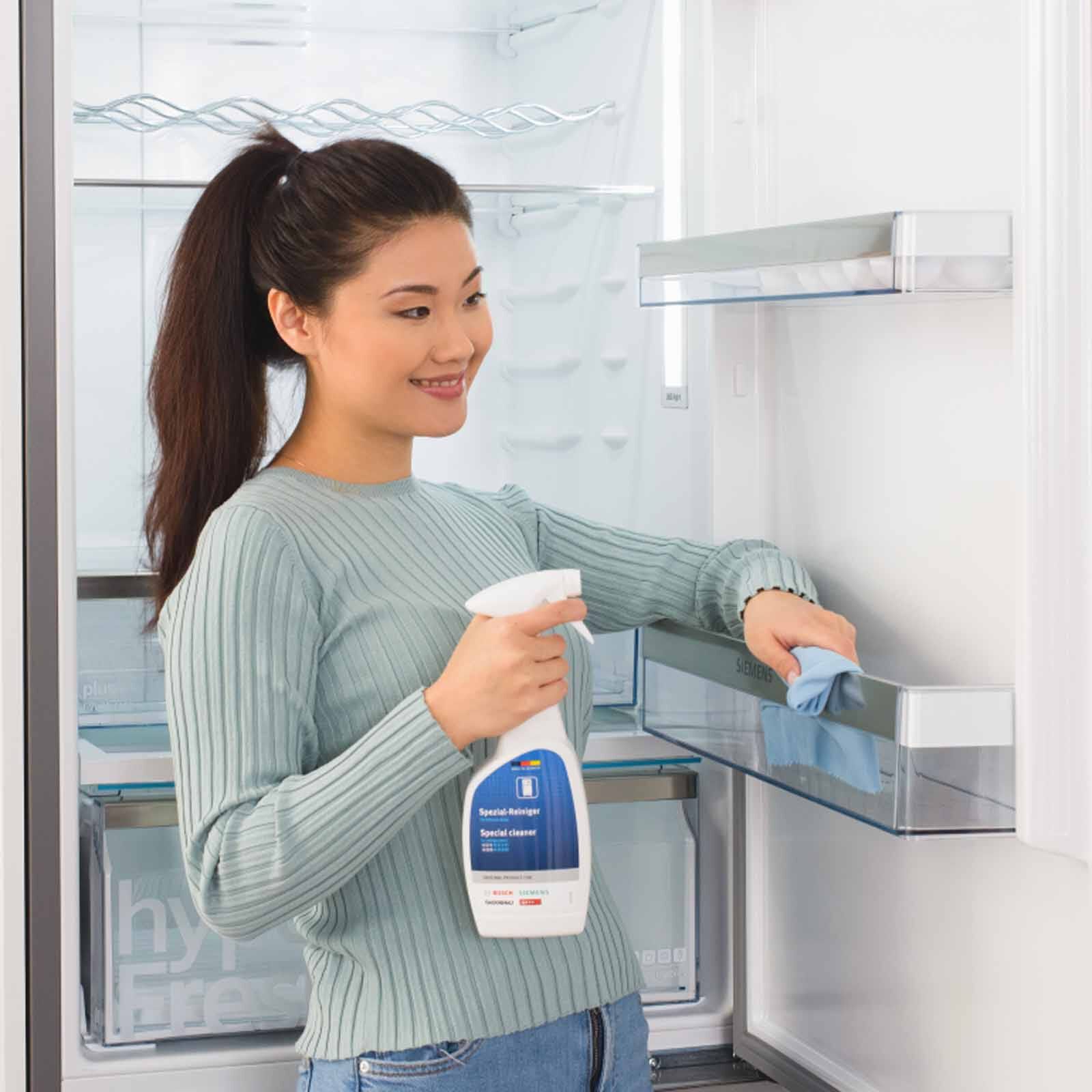 BOSCH Fridge Intensive Cleaner 00312488-image 3