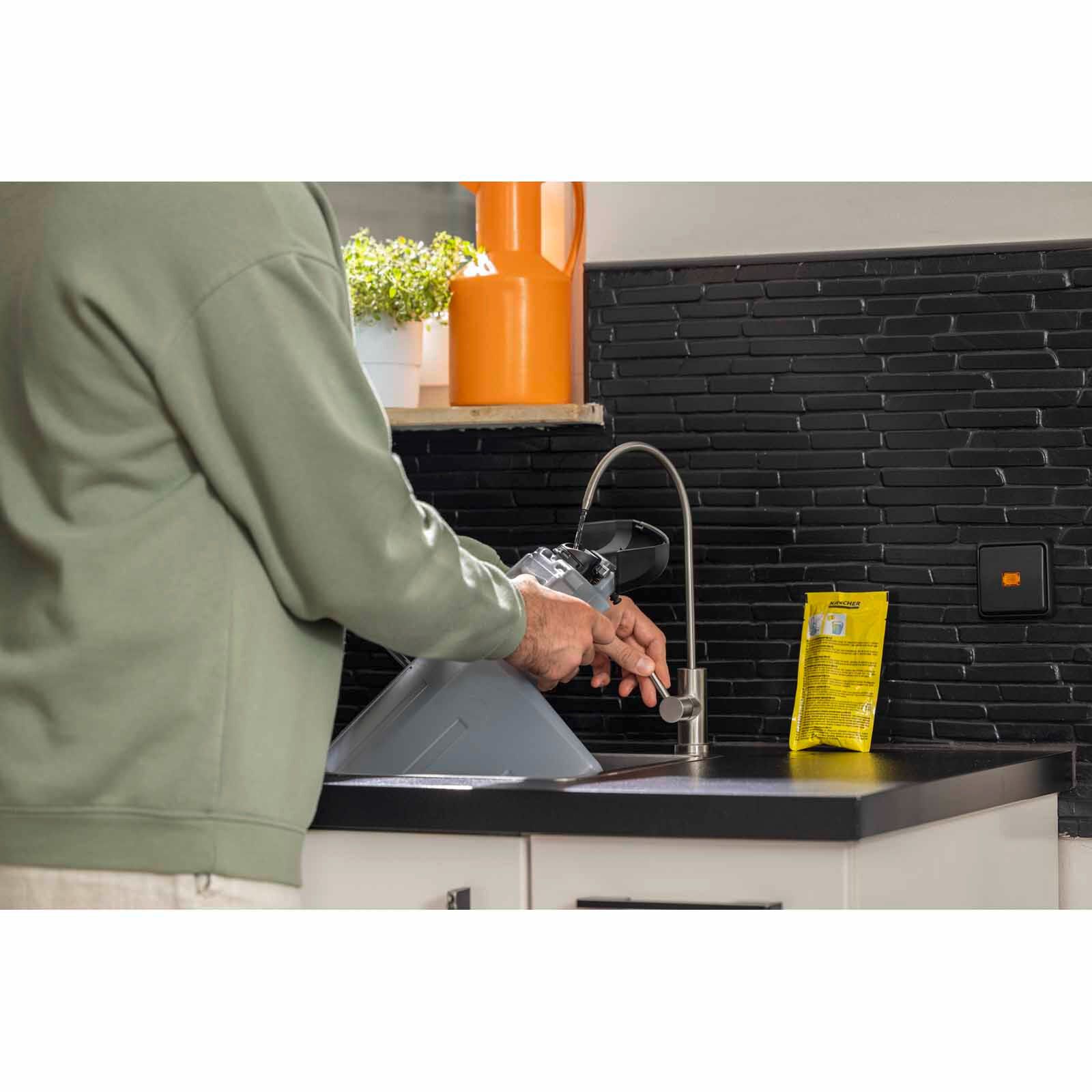 KARCHER Spray Extraction Cleaner SE 4-image 21