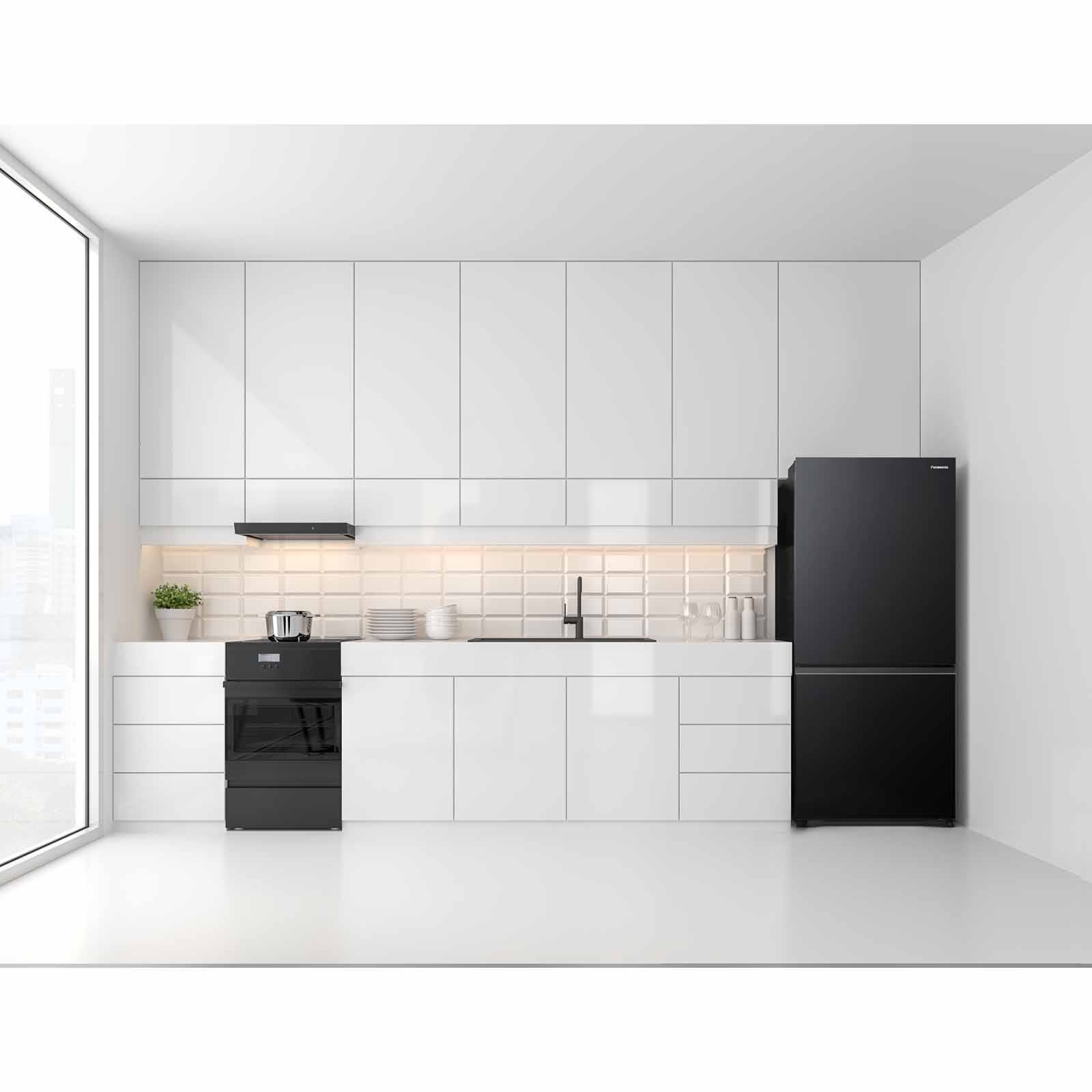 PANASONIC 2 Door Bottom Mount Fridge - Black (506l) NR-BW530HVK8-image 4