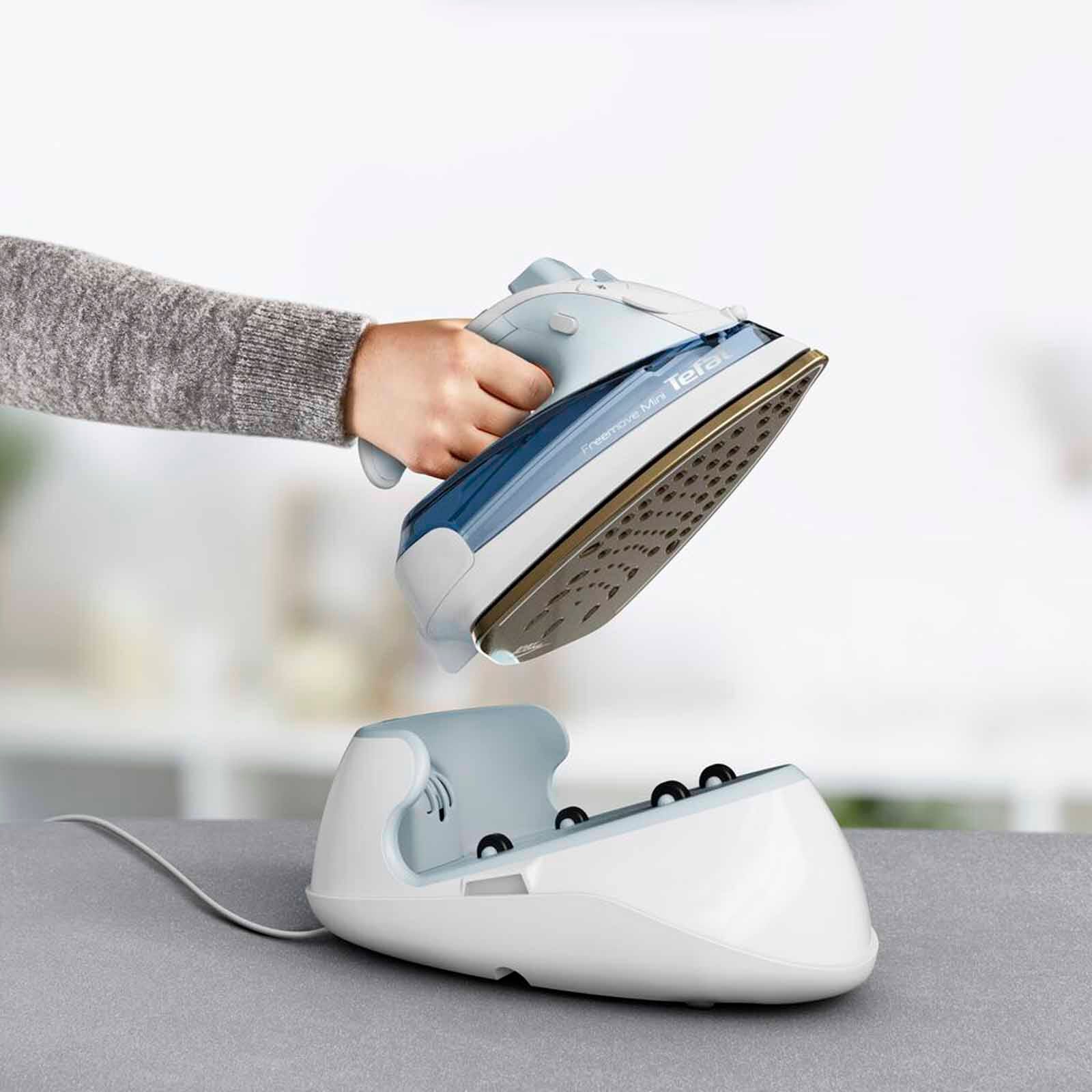TEFAL Freemove Mini Cordless Steam Iron (1650w) FV6230-image 2