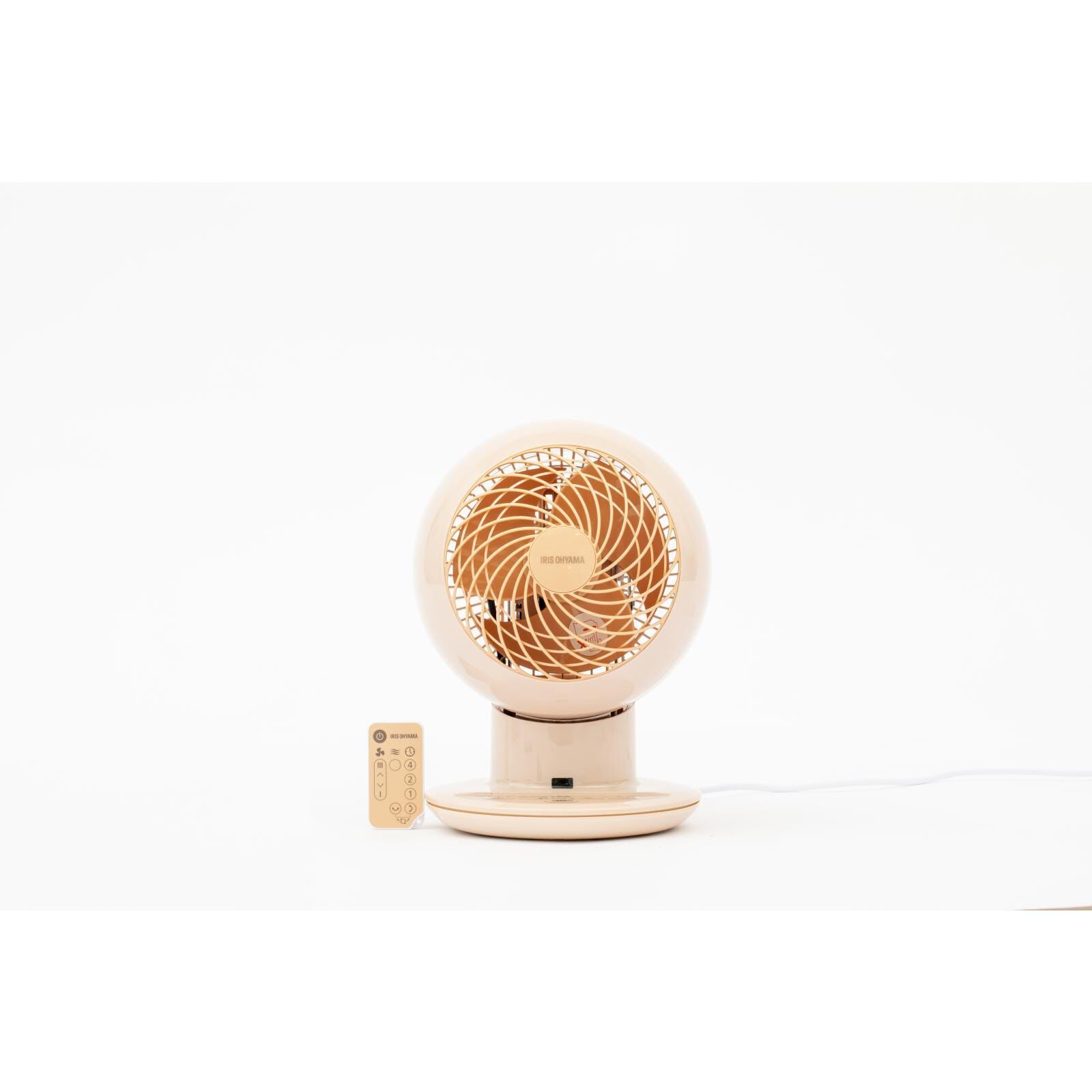 IRIS OHYAM 6 In Circulator Table Fan (coral Pink) PCF-SC15T PINK-image 2