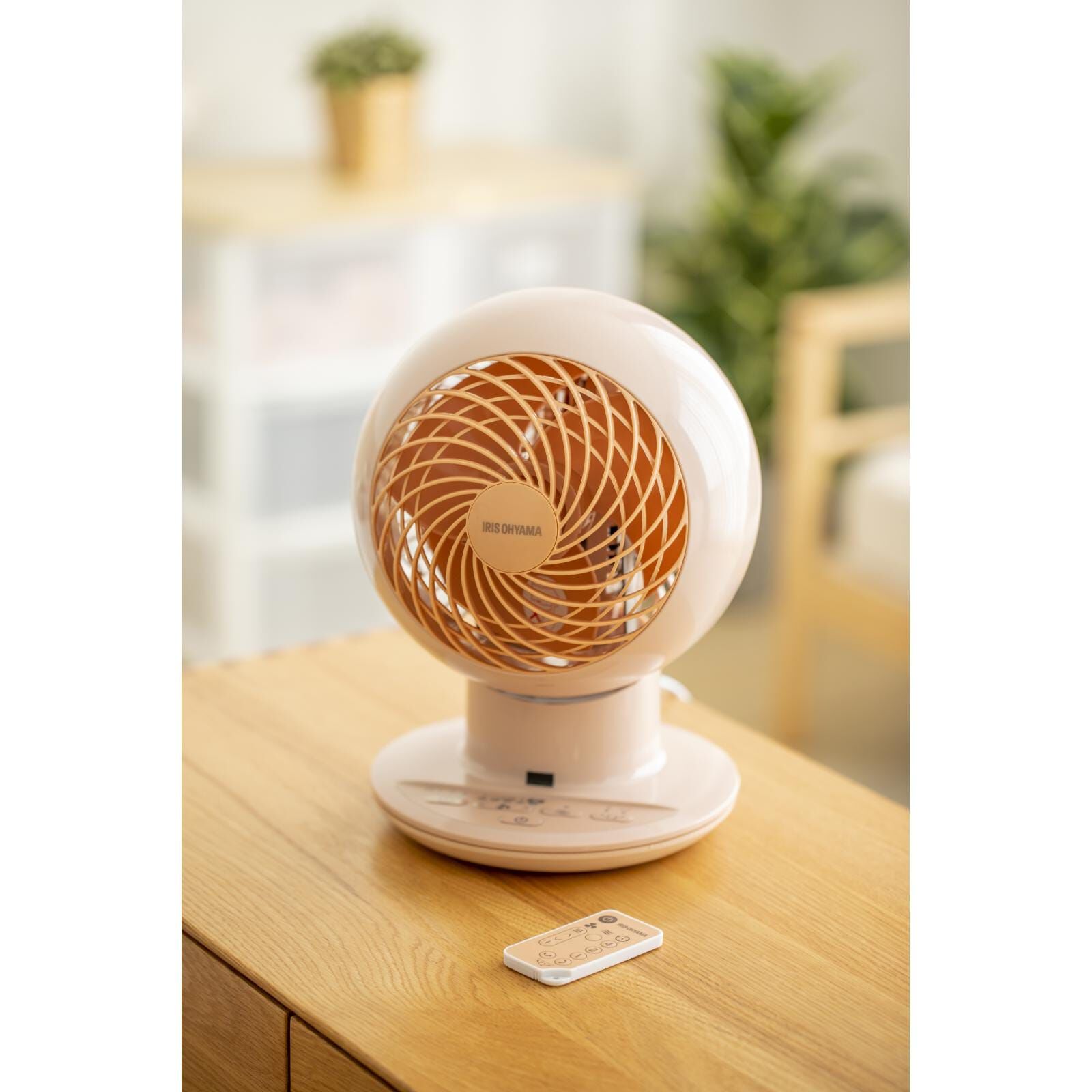 IRIS OHYAM 6 In Circulator Table Fan (coral Pink) PCF-SC15T PINK-image 5