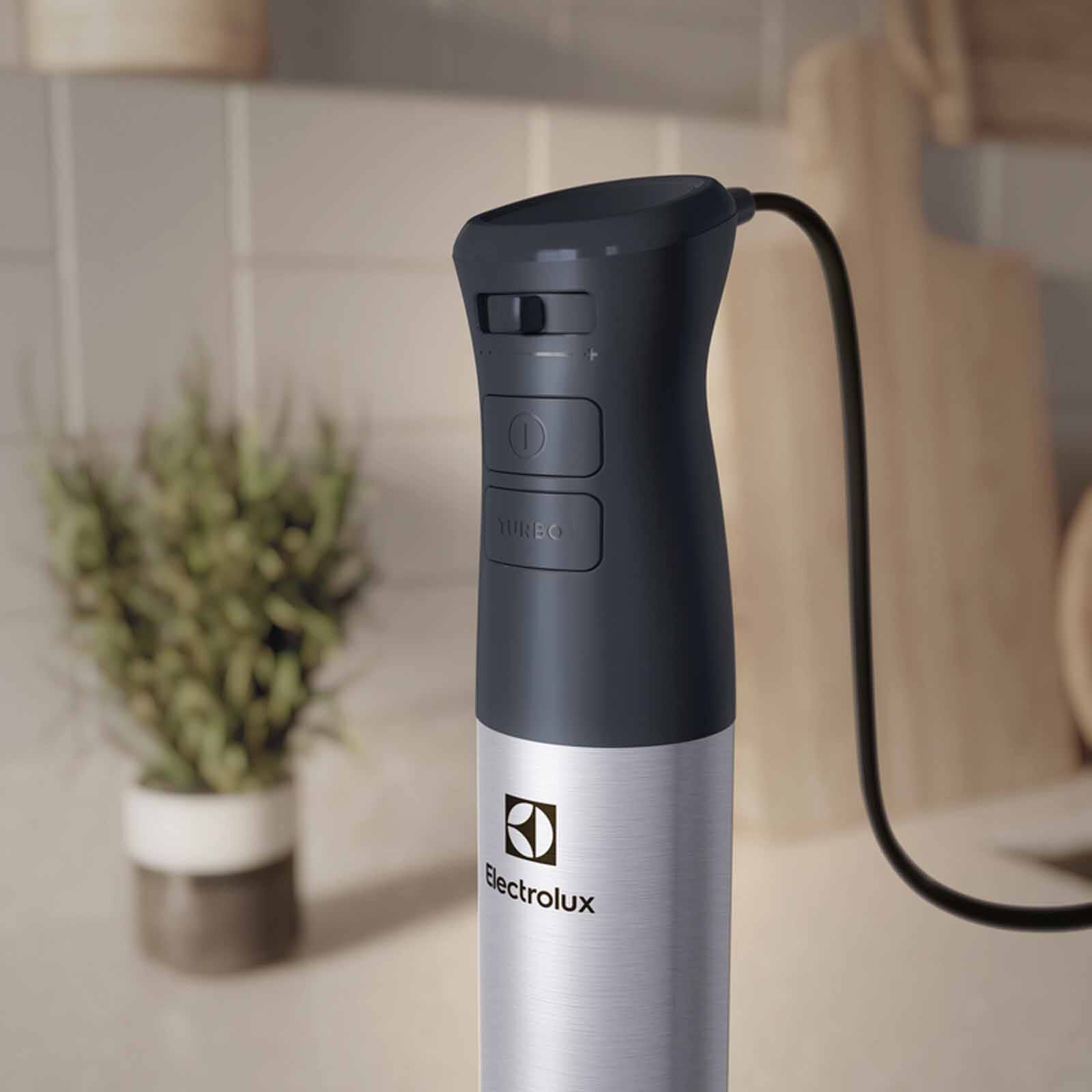 ELECTROLUX Ultimatetaste 500 Handheld Blender E5HB1-59GG-image 4