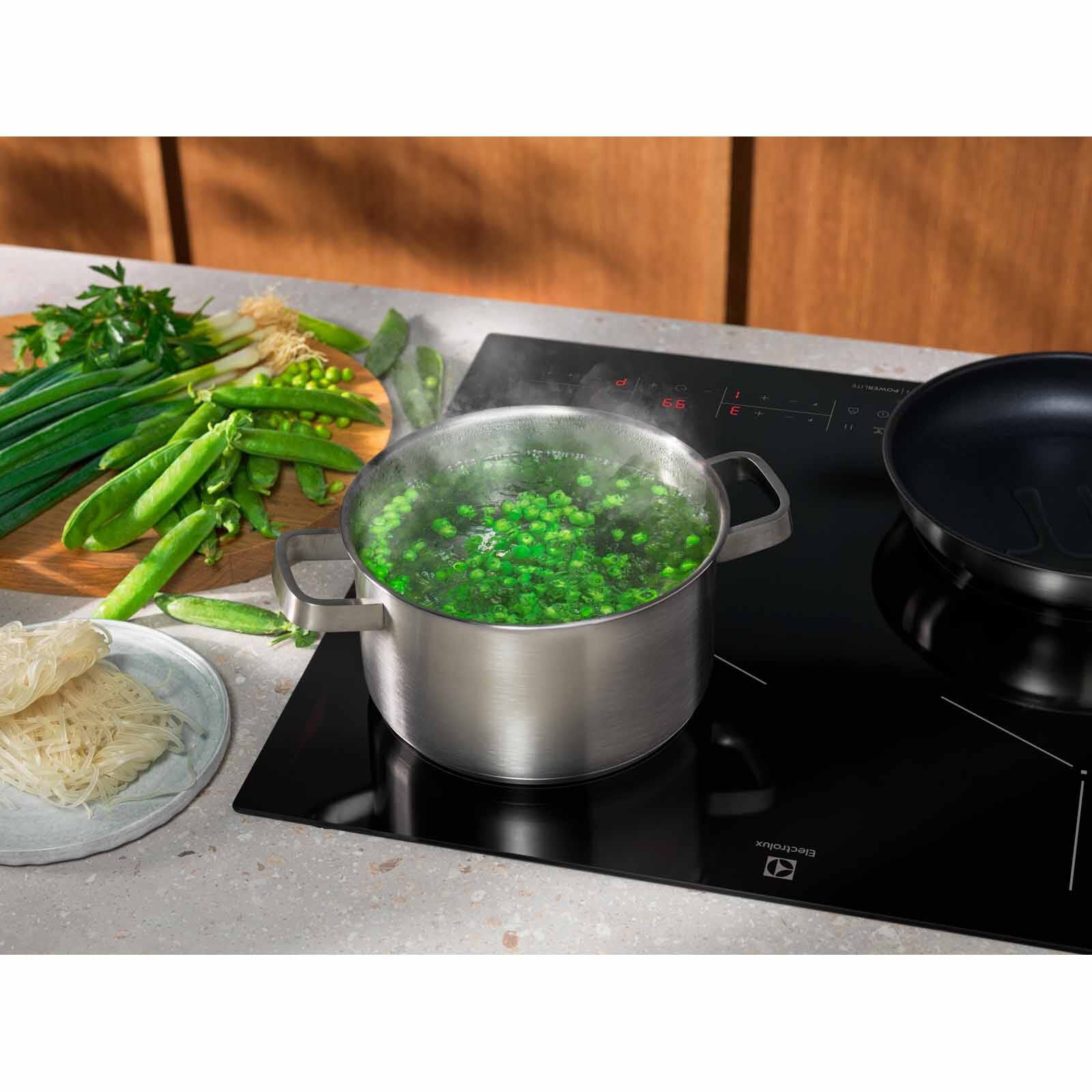 ELECTROLUX 60cm 3 Zone Induction Hob -ultimatetaste 500 EHI6322BF-image 4