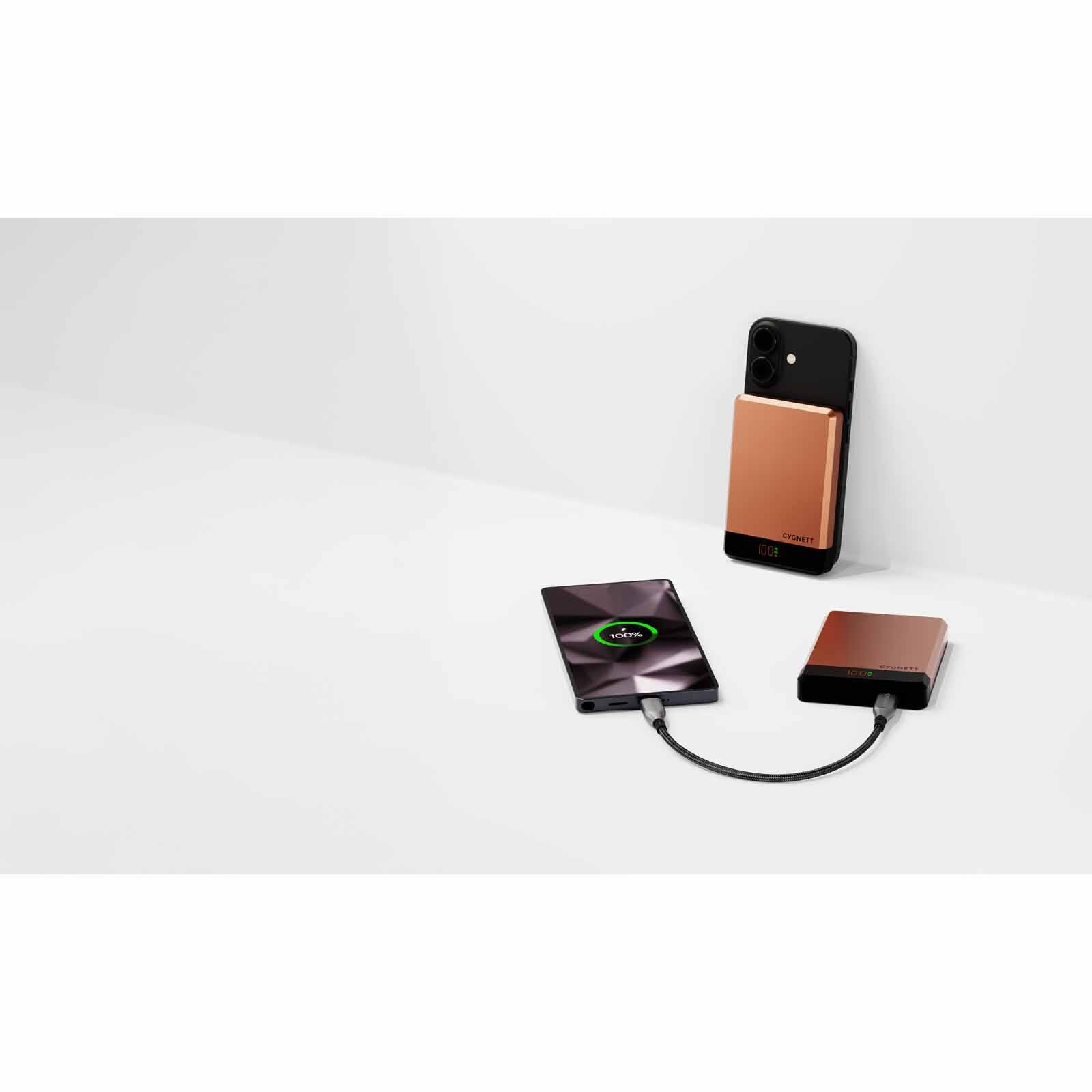 CYGNETT Magslim 10k Powerbank - Copper CY5645PBCHE-image 5