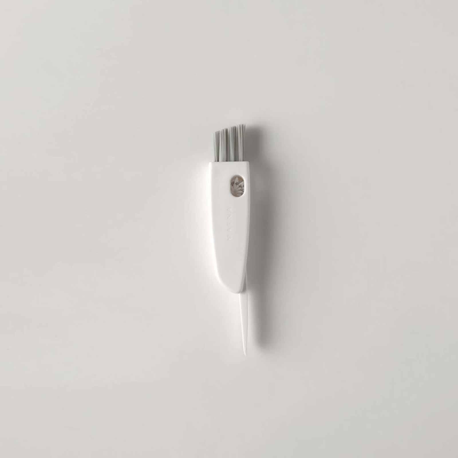 MARNA Multi Purpose Water Bottle Cleaning Brush (25x134x16mm) - White K683-W-image 5