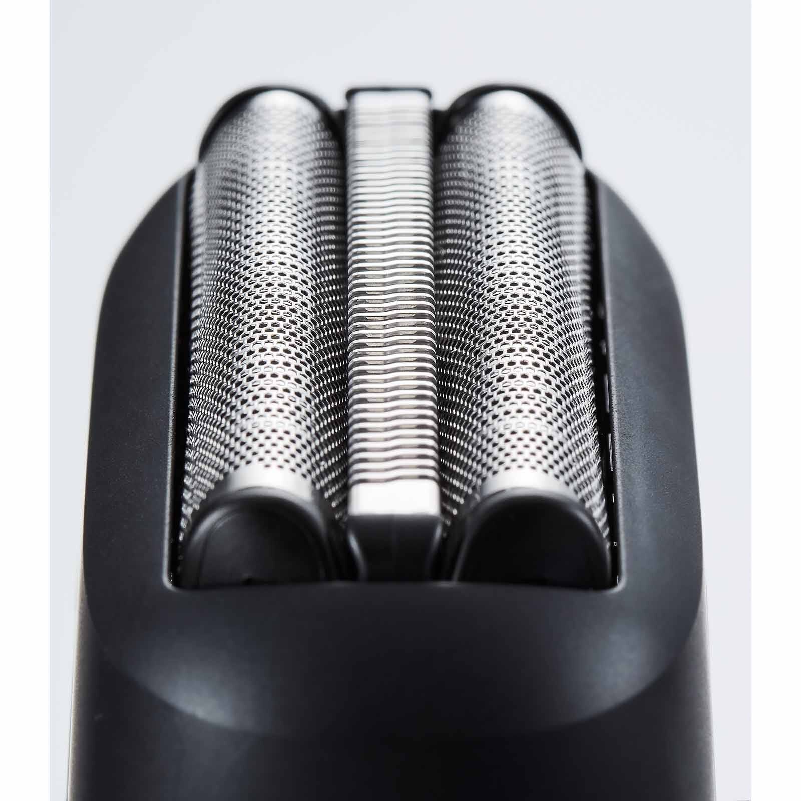 PANASONIC Portable Pocket Size Shaver - Black ES-CM3A-K451 - BLACK-image 2