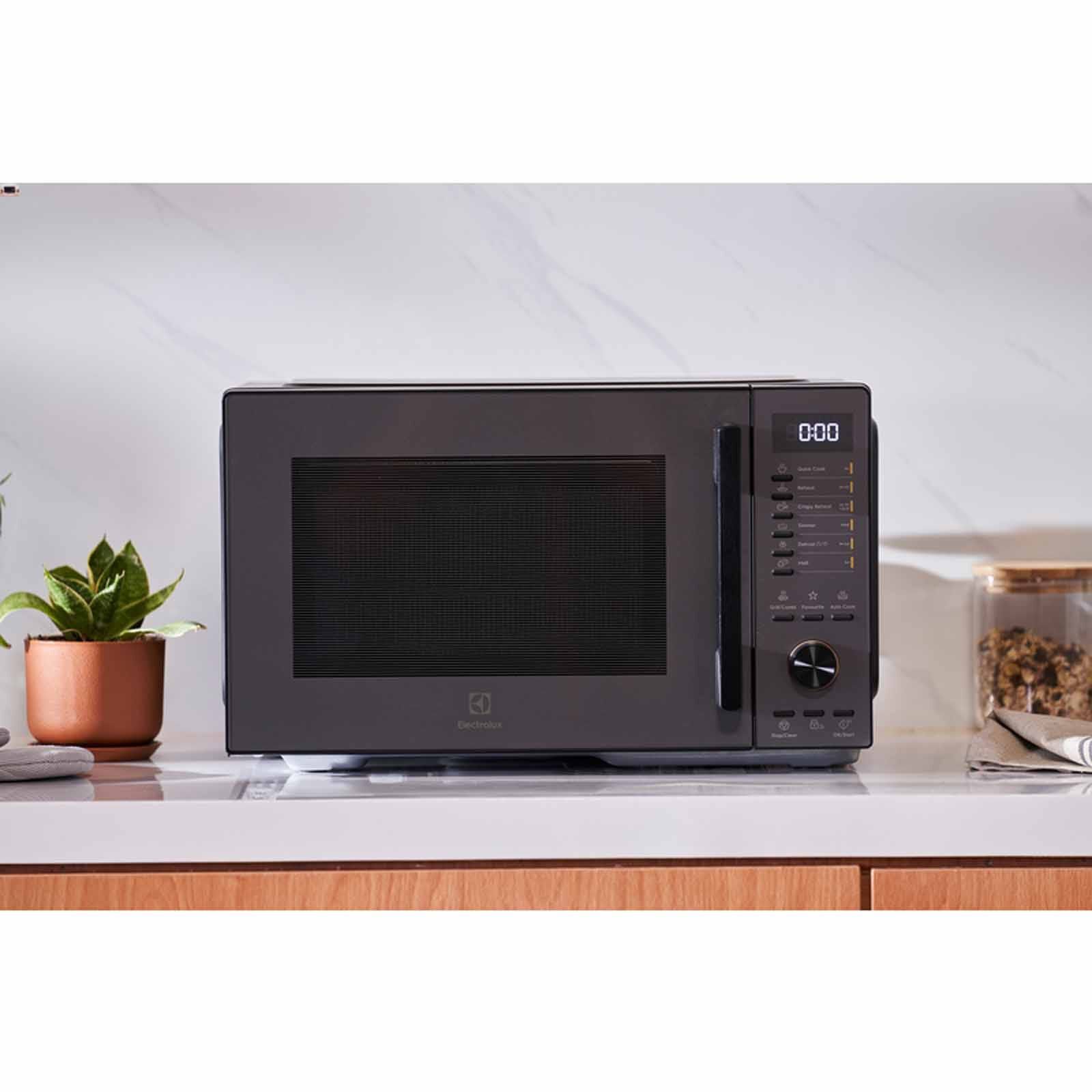 ELECTROLUX Microwave / Grill (25l) EMG25D22BM-image 4