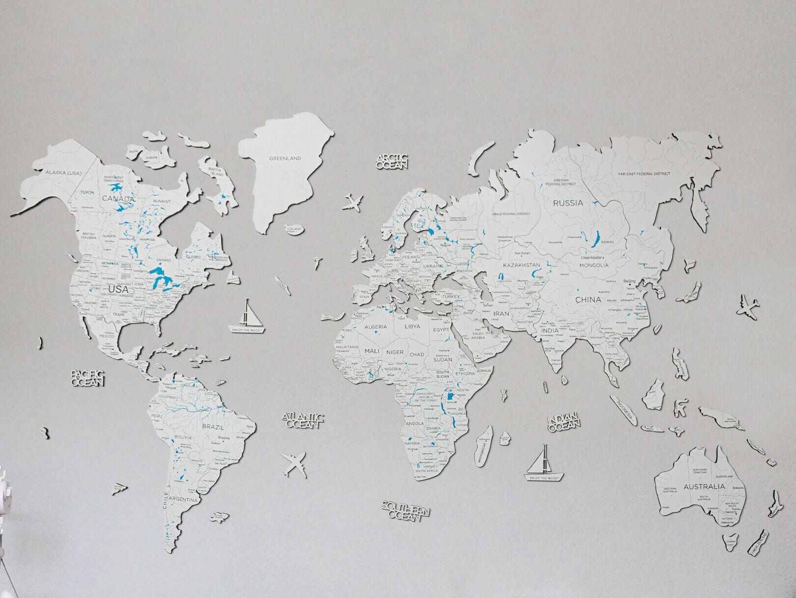 2d Wooden World Map White M ENJOY THE WOOD