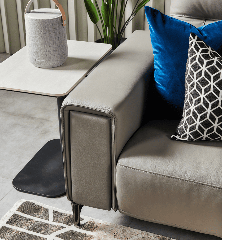 Vanna Sofa